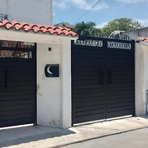 Hogar Y Salud En Playa Privatunterkunft